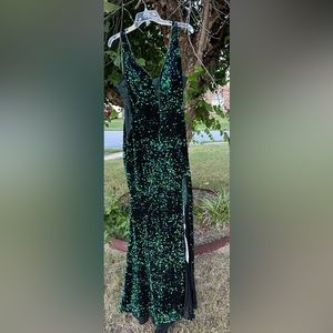 Vienna Prom Gown. Emerald green